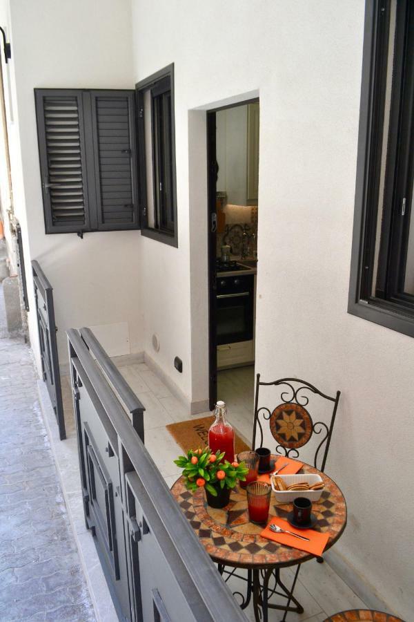 I Pupi - Sicilian Apartment 지아르디니낙소스 외부 사진